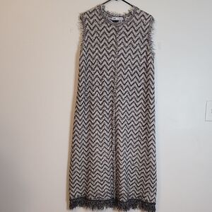 Zara Black and White Textured Knit Top